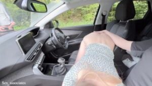 First dogging in the British countryside. My wife let the voyeur watch her giving me a head